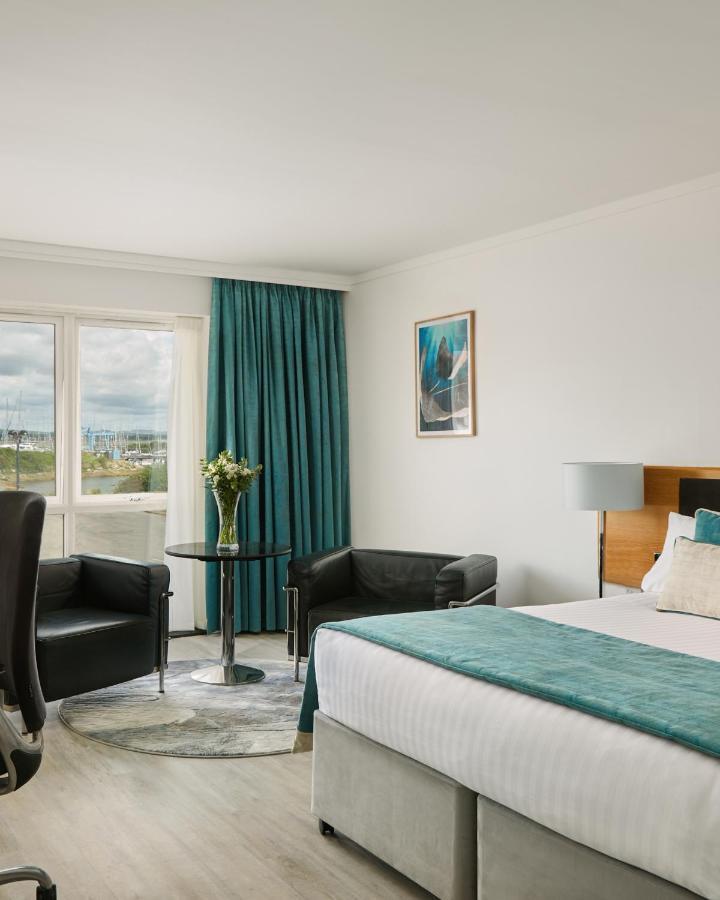 Langstone Quays Resort Havant Zewnętrze zdjęcie